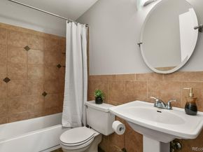 2246 N Coronado parkway Parkway A, Denver CO 80229