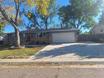 8616 W Utah Avenue W