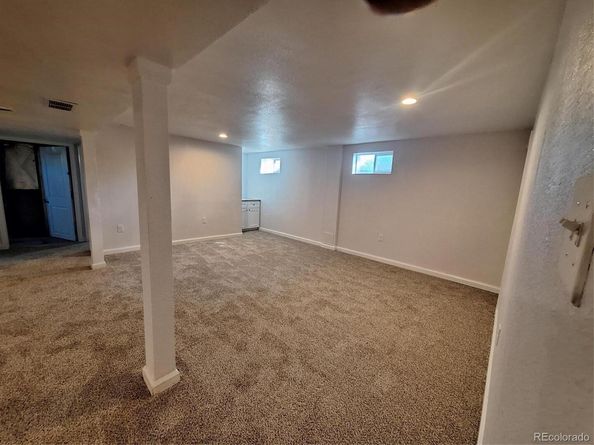 8616 W Utah Avenue W, Lakewood CO 80232