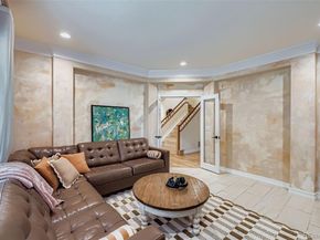 6790 W Crestline Avenue, Littleton CO 80123