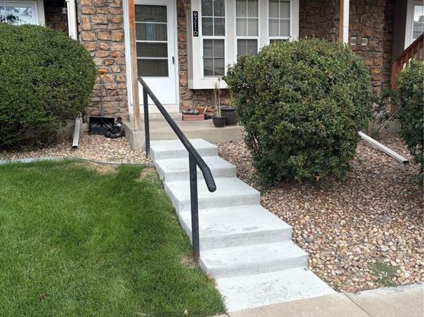 9711 W Chatfield Avenue D, Littleton CO 80128