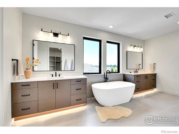 977 Saint Andrews Lane, Louisville CO 80027