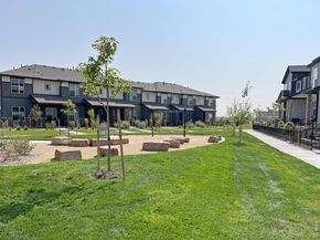 265 High Point Drive 102, Longmont CO 80504
