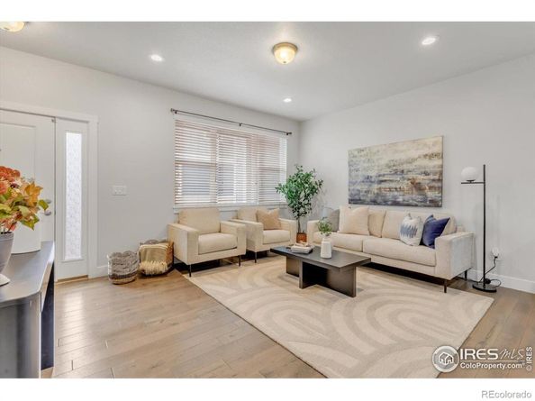 709 Robert Street, Longmont CO 80503