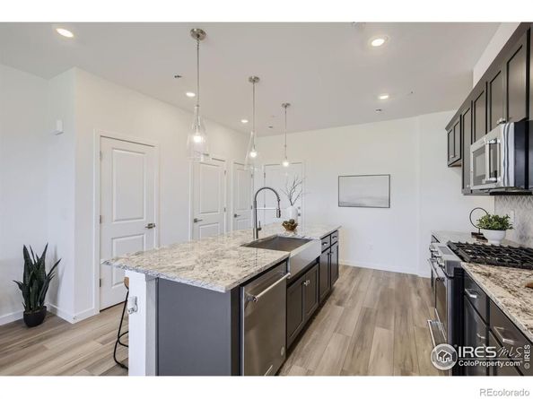 2807 Bear Springs Circle, Longmont CO 80503