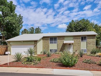 3240 S Kittredge Way