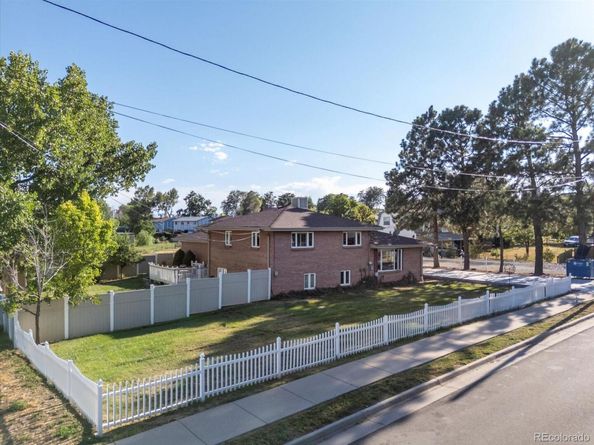 5320 W 66th Avenue, Arvada CO 80003
