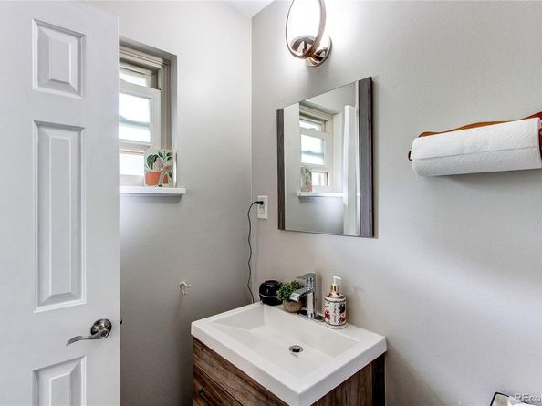 2713 S Depew Street, Denver CO 80227