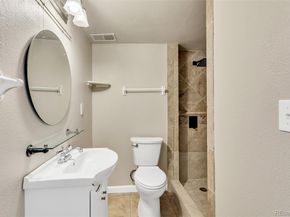 4101 S Espana Way, Aurora CO 80013