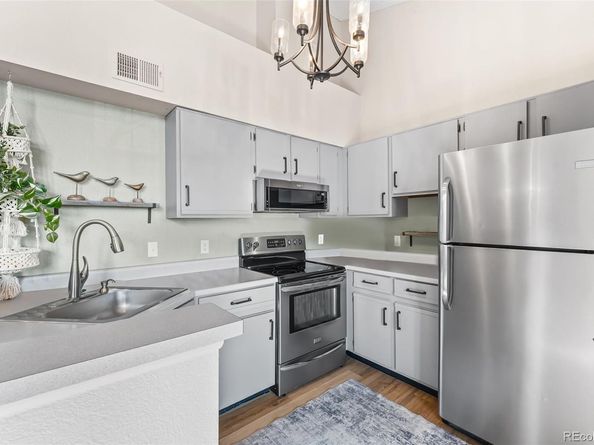 4760 S Wadsworth Boulevard M301, Littleton CO 80123