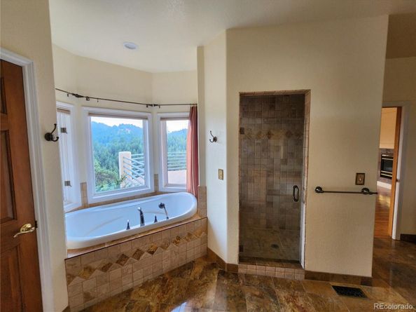 21980 Anasazi Way, Golden CO 80401