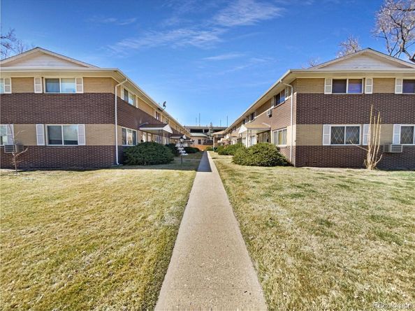 1391 Vance Street, Lakewood CO 80214