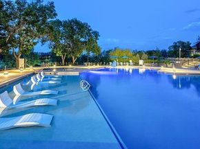 888 S Valentia Street 13102, Denver CO 80247