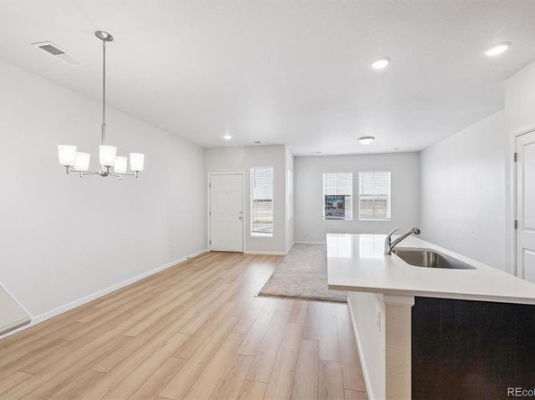 10581 Paris Street 1002, Commerce City CO 80640