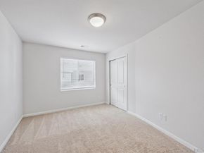 10581 Paris Street 1002, Commerce City CO 80640