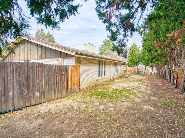 Undisclosed Address #1787485, Longmont CO 80503