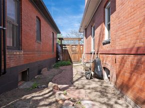 328 S Lincoln Street, Denver CO 80209