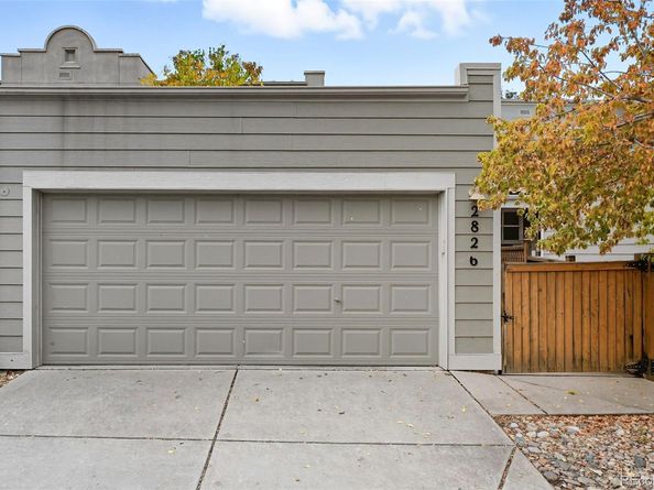 2826 Syracuse Court, Denver CO 80238