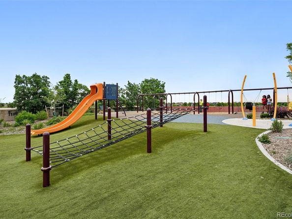 2826 Syracuse Court, Denver CO 80238