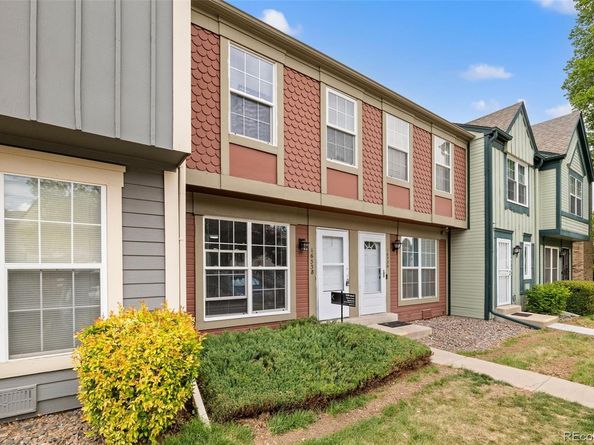 1653 S Blackhawk Way B, Aurora CO 80012