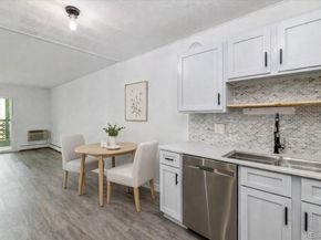 585 S Alton Way 12B, Denver CO 80247