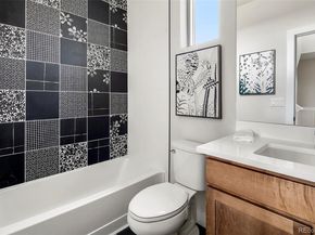 888 S Valentia Street 13, Denver CO 80247