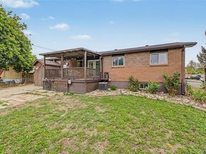 1521 Lamplighter Drive, Longmont CO 80501