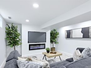 909 E 9th Avenue, Broomfield CO 80020