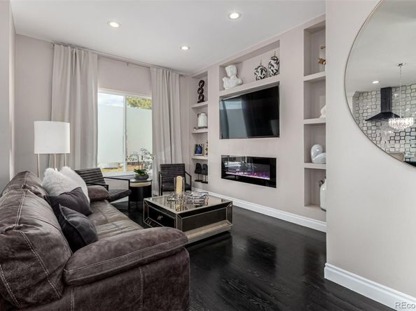 15880 E 11th Avenue, Aurora CO 80011