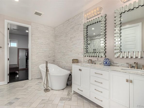 15880 E 11th Avenue, Aurora CO 80011