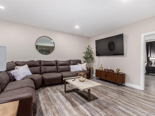 15880 E 11th Avenue, Aurora CO 80011