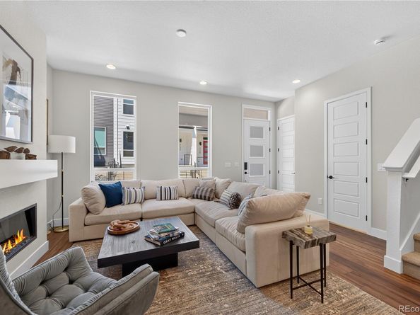 2868 S Machebeuf Court, Denver CO 80236