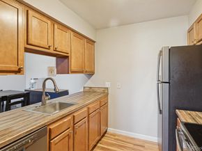 7665 E Eastman Avenue 203B, Denver CO 80231