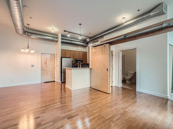 7700 E 29th Avenue 404, Denver CO 80238
