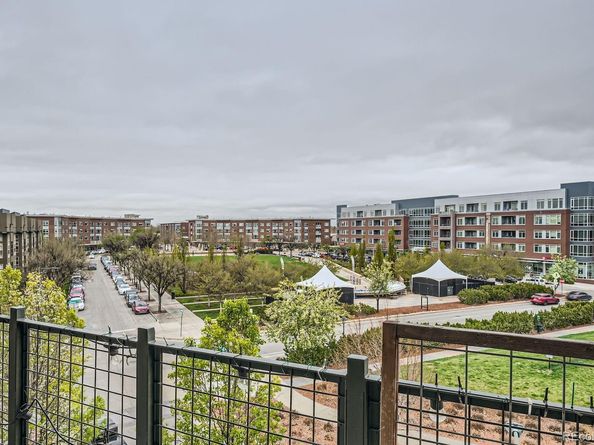 7700 E 29th Avenue 404, Denver CO 80238