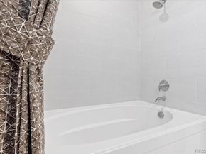 6153 N Ceylon Street 9102, Denver CO 80249