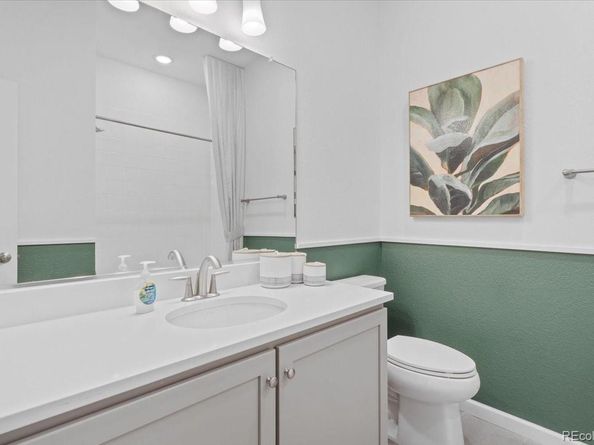 6153 N Ceylon Street 9102, Denver CO 80249