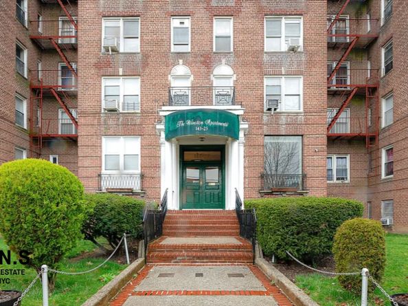 143-25 84th Drive 3J, Queens NY 11435