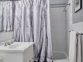 201 East 83rd Street 14E, New York NY 10028