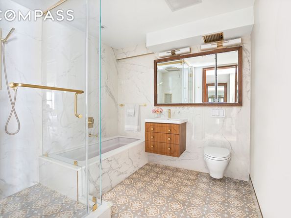 32 Gramercy Park S 12DG, New York NY 10003