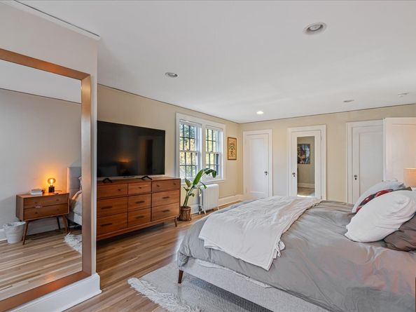 116-33 Union Turnpike, Queens NY 11375