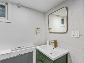 116-33 Union Turnpike, Queens NY 11375