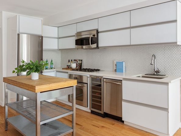 251 South 3rd Street 5B, Brooklyn NY 11211
