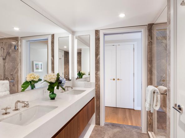 111 West 56th Street 37B, New York NY 10019