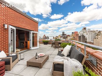 31 West 11th Street