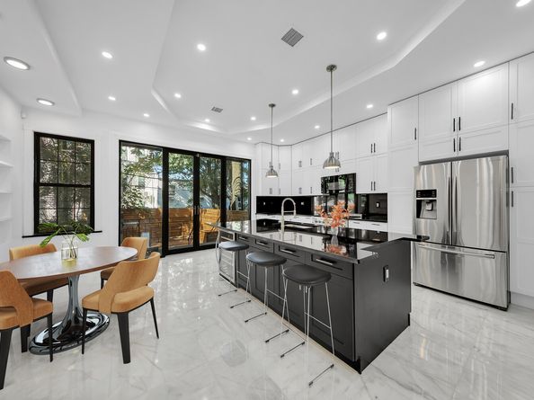 1085 Hancock Street, Brooklyn NY 11221