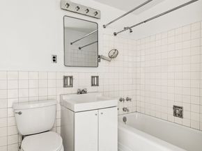165 East 72nd Street 11C, New York NY 10021