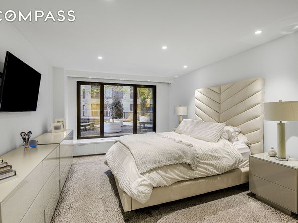 200 Central Park S 3Q, New York NY 10019