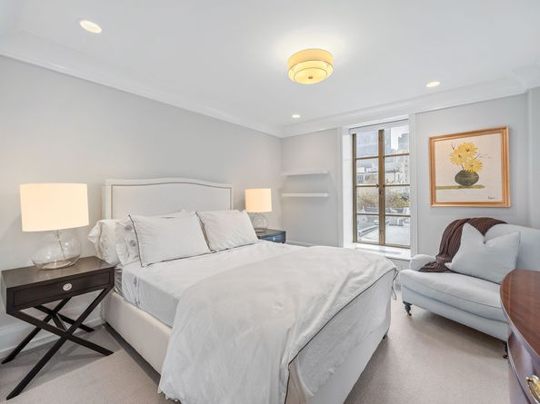 140 East 63rd Street 5DG, New York NY 10065