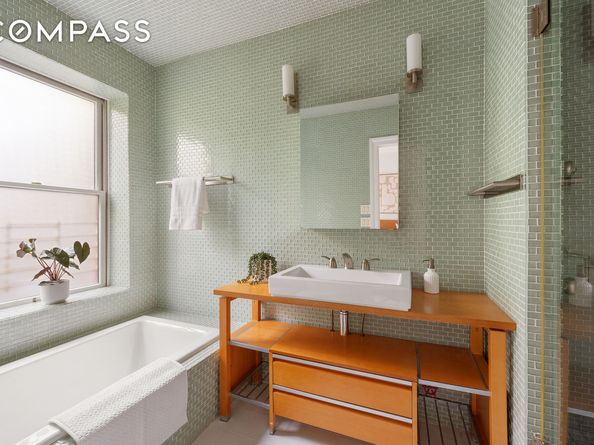 221 Prospect Place, Brooklyn NY 11238